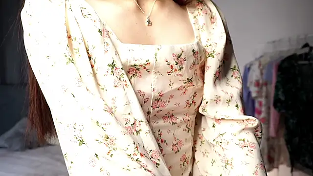 KarisaKusner online show from 23, 11, 2025