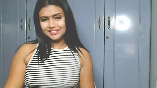 Indian GlowingMiax online show from 5, 10, 2025