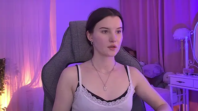 AgataWillis online show from 12, 2, 2026