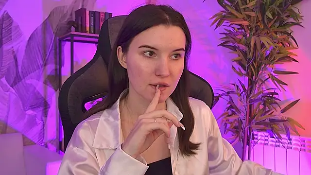 AgataWillis online show from 11, 2, 2026