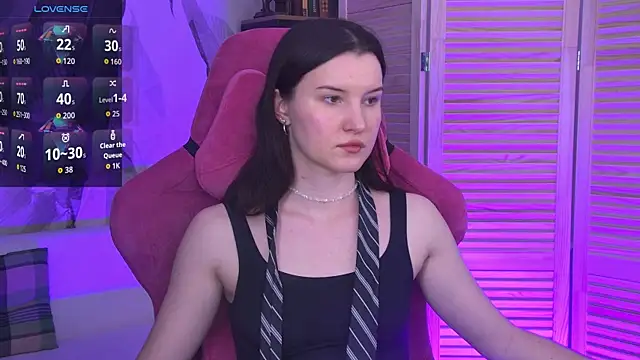 AgataWillis online show from 8, 5, 2026