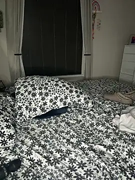 MysteriousMylaX online show from 29, 10, 2025