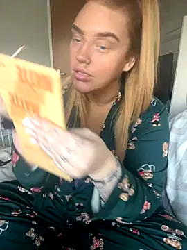 MysteriousMylaX online show from 20, 11, 2025