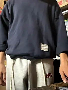 linh21107 online show from 18, 11, 2025