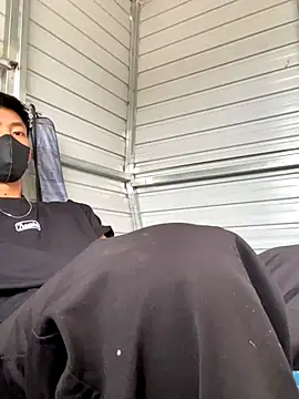 linh21107 online show from 26, 10, 2025