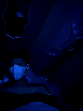 linh21107 online show from 6, 11, 2025