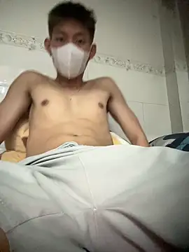 linh21107 online show from 17, 11, 2025