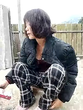 Snapshot of linda_bae00 chatting on 11, 1, 2026 linda bae00 online show from 11, 1, 2026