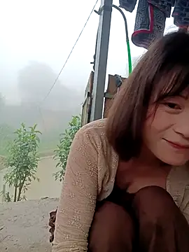 Snapshot of linda_bae00 chatting on 10, 5, 2026 linda bae00 online show from 10, 5, 2026