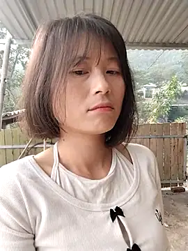 Snapshot of linda_bae00 chatting on 21, 12, 2025 linda bae00 online show from 21, 12, 2025