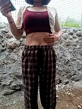 linda bae00 online show from 22, 4, 2026