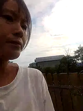 linda bae00 online show from 18, 9, 2025