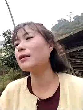 Snapshot of linda_bae00 chatting on 5, 2, 2026 linda bae00 online show from 5, 2, 2026