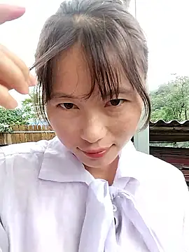 linda bae00 online show from 7, 10, 2025