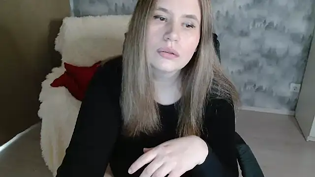 AdelinaLawson online show from 25, 3, 2026