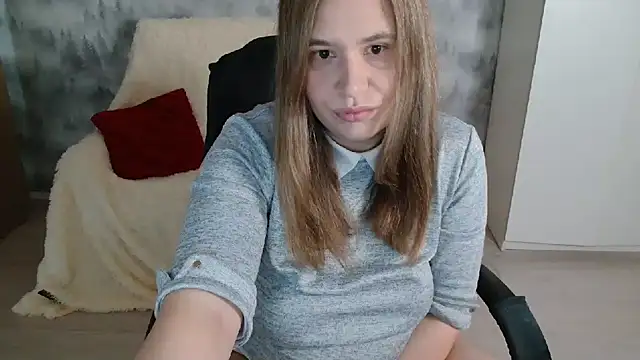 AdelinaLawson online show from 9, 4, 2026