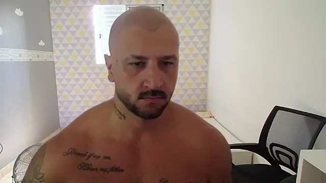 JeanCafa online show from 14, 4, 2026