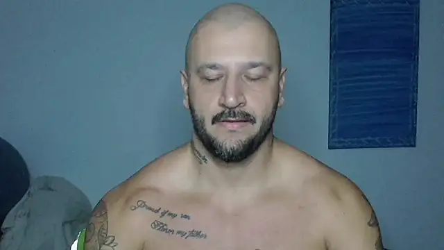 JeanCafa online show from 9, 10, 2025