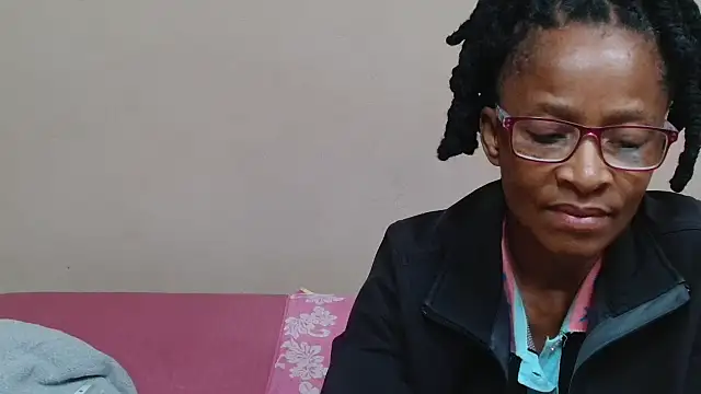 SugarPoppy24xxx online show from 19, 10, 2025