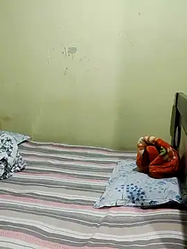 Desi masti69 online show from 9, 9, 2025