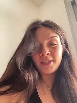 Danielaeliana online show from 6, 4, 2026