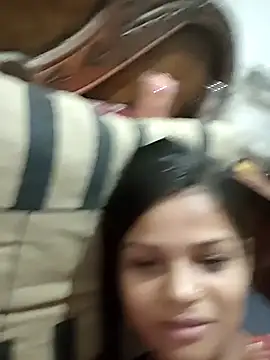 Komal0099 online show from 3, 11, 2025