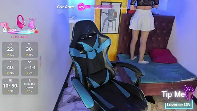 Snapshot of alison_moon7 chatting on 22, 11, 2025 alison moon7 online show from 22, 11, 2025