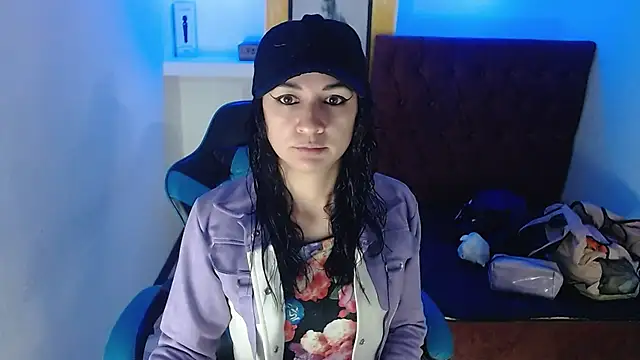 alison moon7 online show from 19, 9, 2025