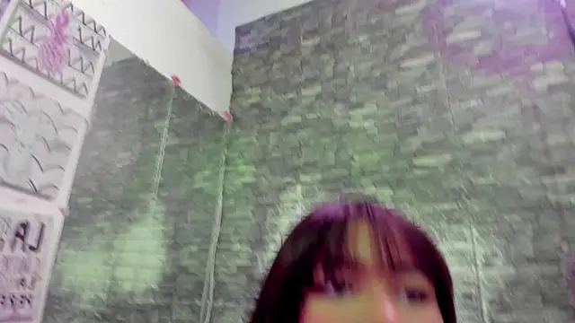 Snapshot of karoll__sex chatting on 28, 5, 2026 karoll sex online show from 28, 5, 2026