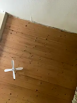 Snapshot of JohnDrippingCum chatting on 13, 10, 2025 JohnDrippingCum online show from 13, 10, 2025