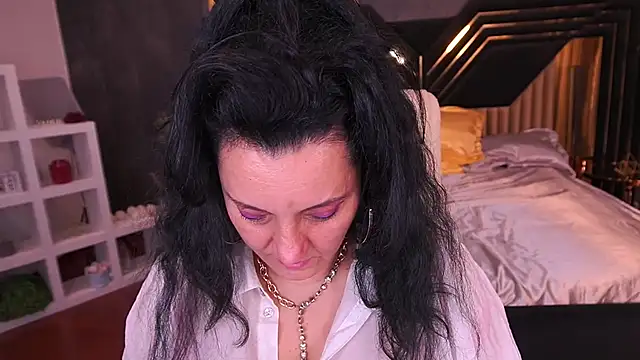 ValeryRosseee online show from 2, 10, 2025