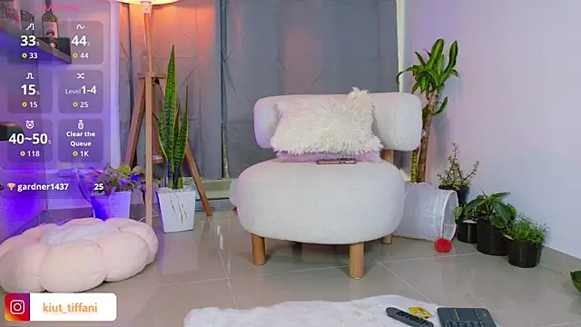 Kiut tiffanii online show from 12, 9, 2025