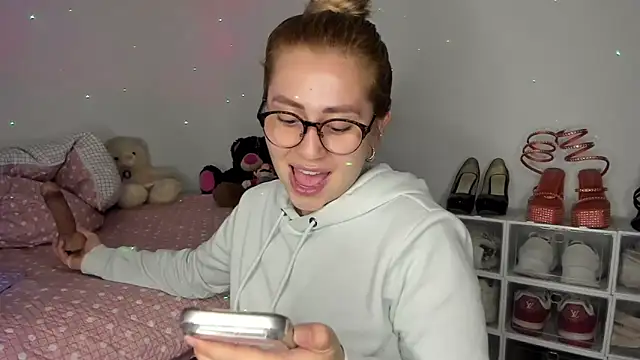 min-ji online show from 23, 4, 2026