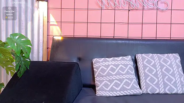 Daiisy kiss online show from 23, 11, 2025