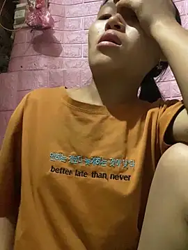 milo bae online show from 14, 4, 2026