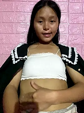 milo bae online show from 24, 10, 2025