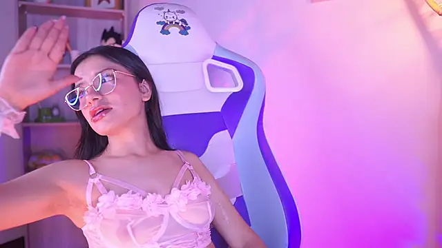 Lana Dreams  online show from 17, 1, 2026