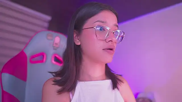 Lana Dreams  online show from 3, 2, 2026