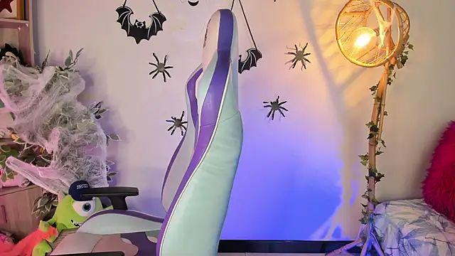 Lana Dreams  online show from 28, 10, 2025