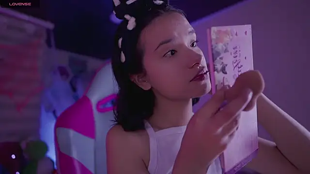 Lana Dreams  online show from 16, 10, 2025