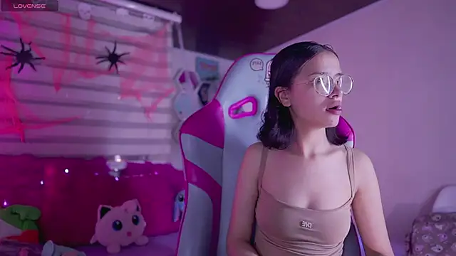 Lana Dreams  online show from 17, 10, 2025