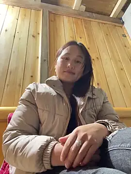 phungtiti online show from 9, 3, 2026