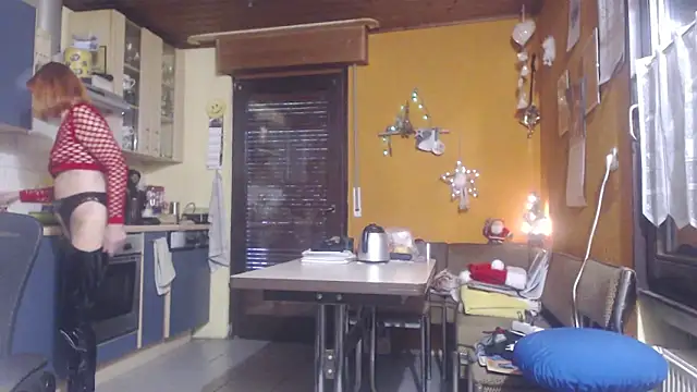 SexySilvie online show from 18, 12, 2025