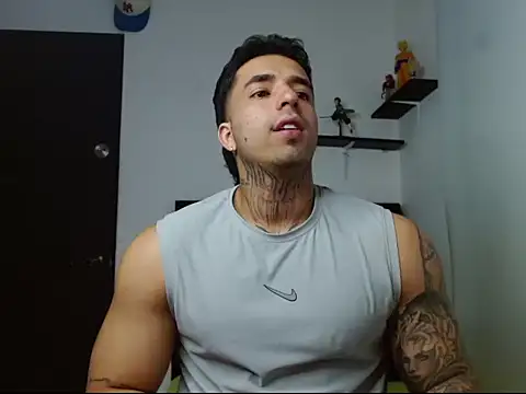 Snapshot of ragnar_phoenix chatting on 27, 11, 2025 ragnar phoenix online show from 27, 11, 2025