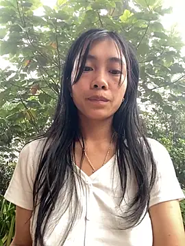 EmLy02 online show from 16, 10, 2025