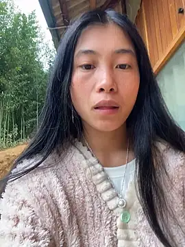 EmLy02 online show from 24, 11, 2025