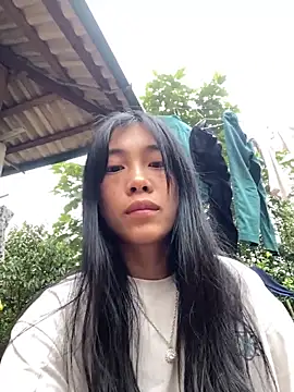 EmLy02 online show from 30, 10, 2025