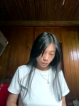 EmLy02 online show from 14, 10, 2025