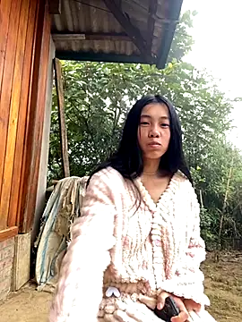 EmLy02 online show from 26, 10, 2025