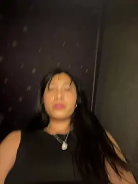 EmLy02 online show from 1, 2, 2026